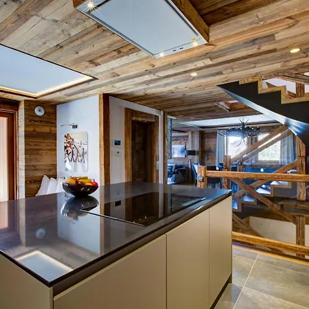 Chalet Verbier: A Chic Sanctuary Amidst *