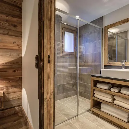 Chalet Verbier: A Chic Sanctuary Amidst * Verbier
